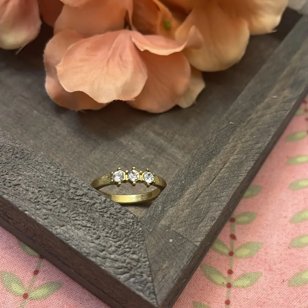 JBloom Ring with Rhinestones - Picture 2 of 4